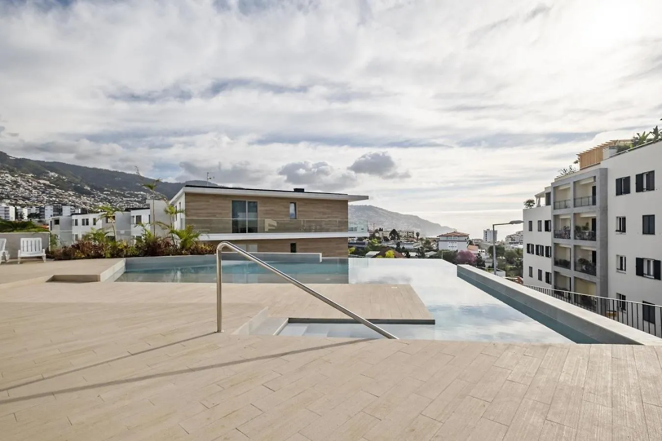 شقة Inner City By Madeira Sun Travel فونشال
