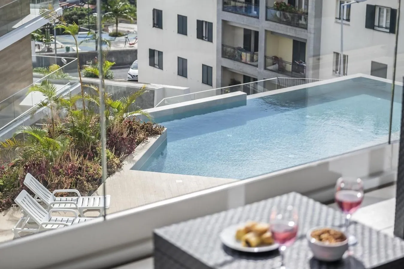 Inner City By Madeira Sun Travel فونشال