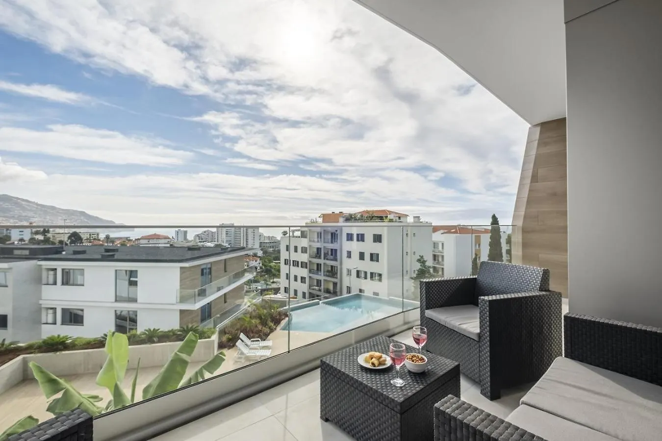 Inner City By Madeira Sun Travel فونشال