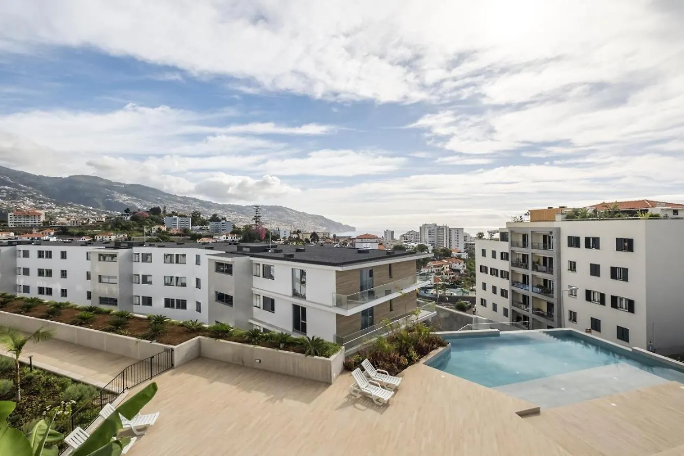 Inner City By Madeira Sun Travel Funchal  Portugalsko